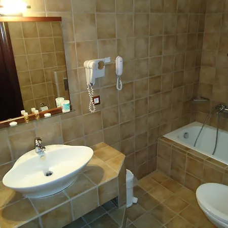 Kokkinos Vrachos Hotel 3*