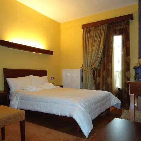 Kokkinos Vrachos Hotel 3*