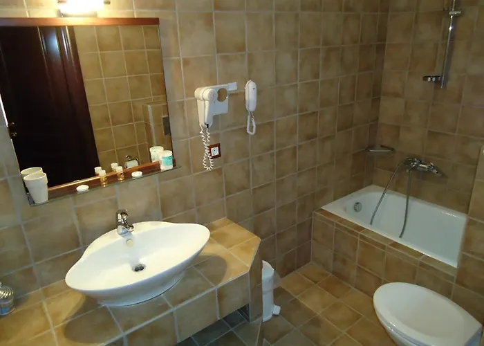 Kokkinos Vrachos Hotel 3*