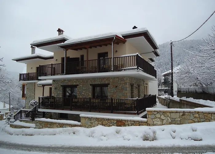 Kokkinos Vrachos Hotel